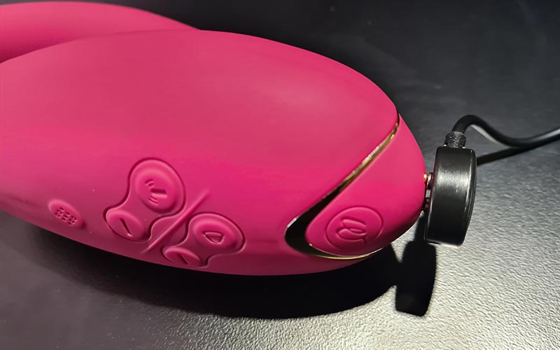 Charger le Womanizer Duo