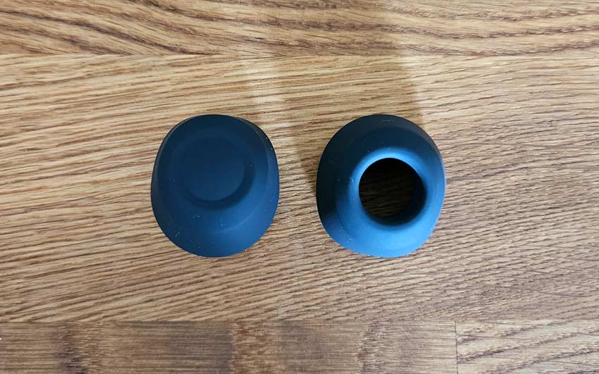 Les deux embouts en silicone